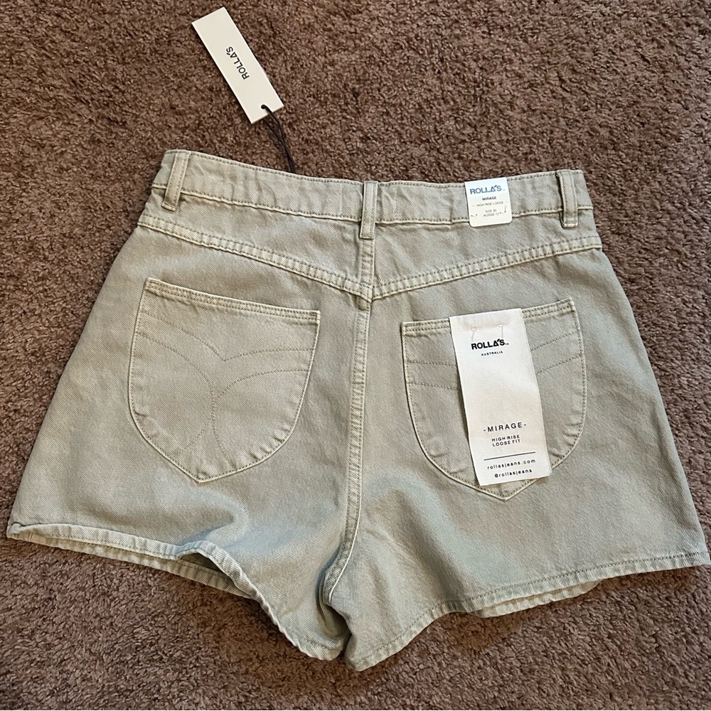 New with tags ROLLA'S Tan High Waist Short shorts Sage green women’s 30